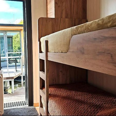 Modern, Brand New Houseboat Near Amsterdam Hotel Monnickendam Exterior photo